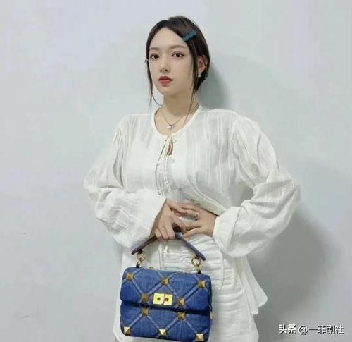 娱乐圈吃瓜程潇小说免费阅读,程潇的瓜田秘事